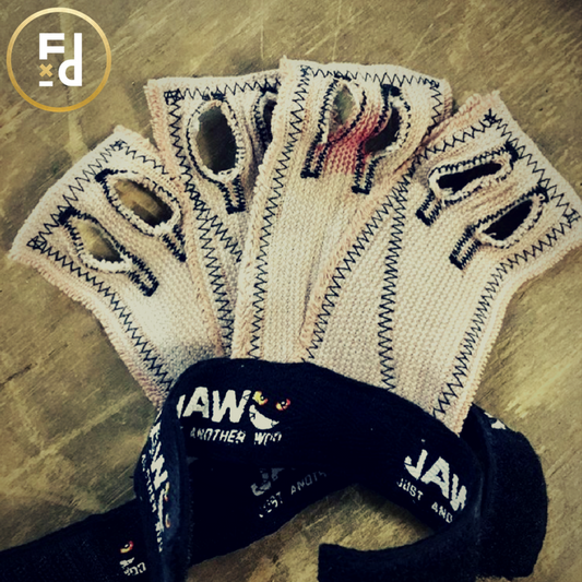 Jaw Gloves