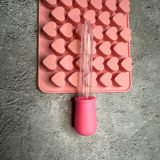 Silicone mould with dropper - mini hearts